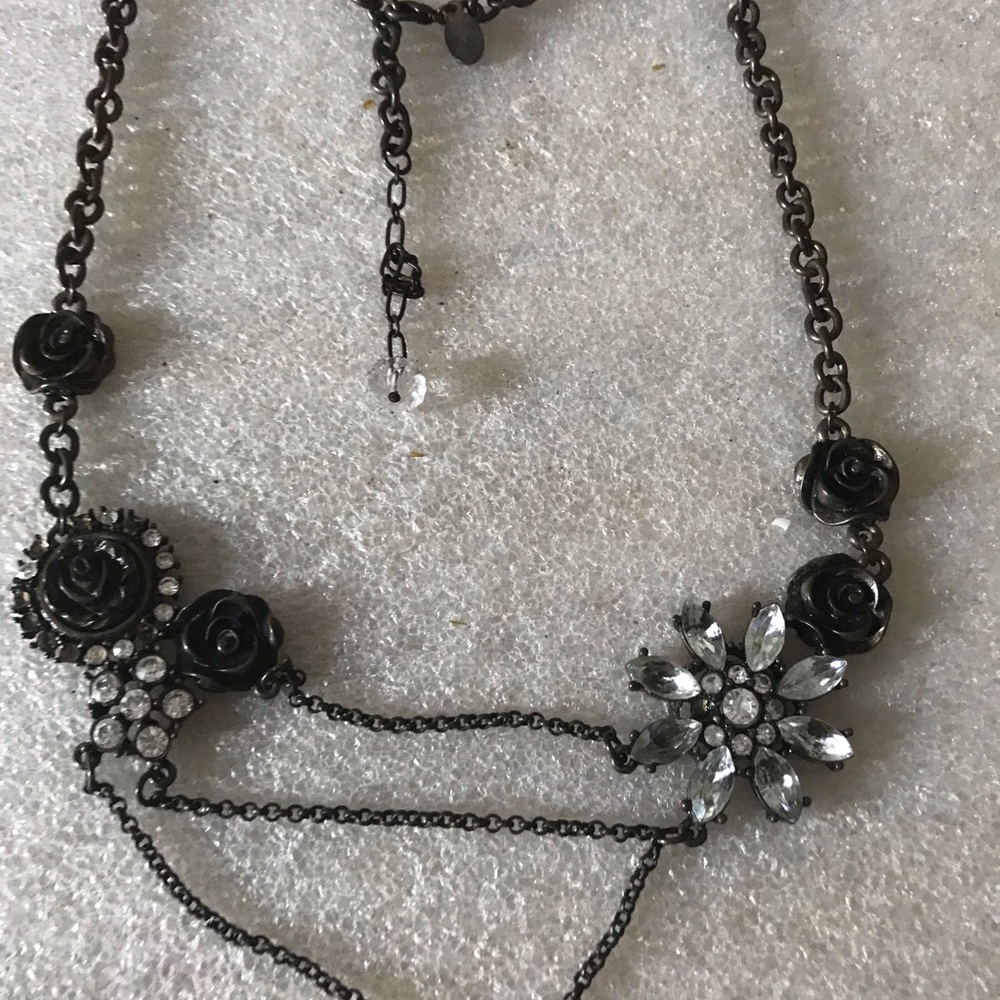 Elegant Brass Floral Necklace